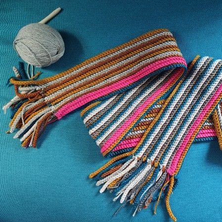 Double Faced - Scarf
3