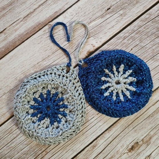 Shiny Bauble - Ornament
7