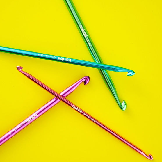 Alu Double Ended Tunisian Crochet Hook - 14 cm (5.5 in) - Hobbii
3