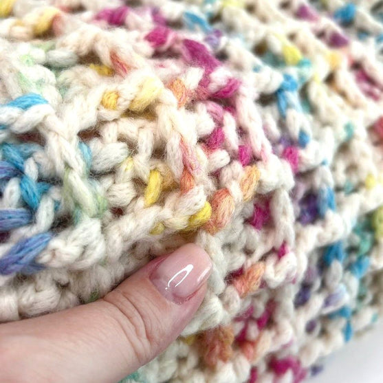 

Iris - Baby Blanket
3