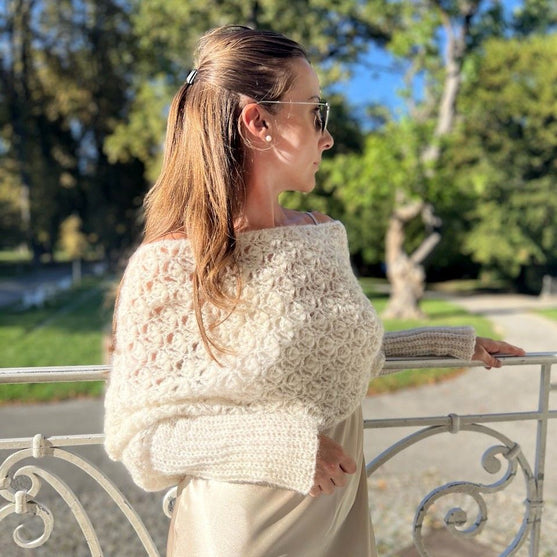 

Aurelia - Sweater Scarf
4