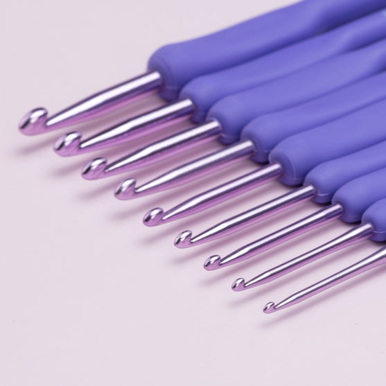 

Cosmo Crochet Hook Set - 9 Sizes - Wisteria - Hobbii
2