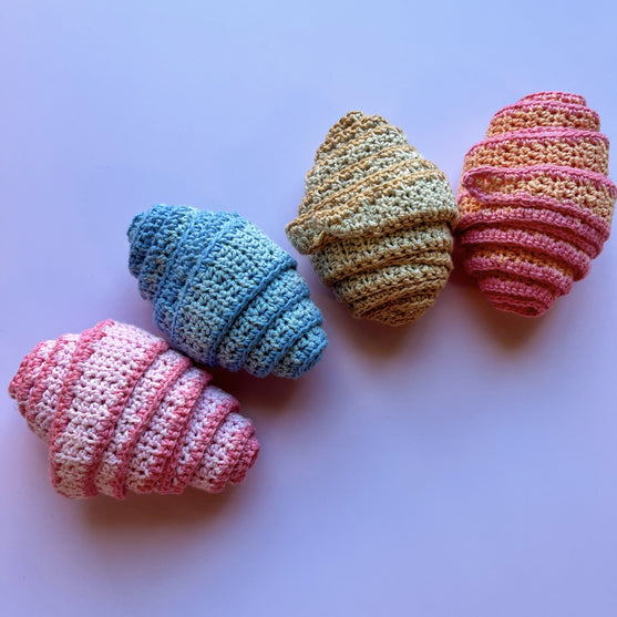 

Croissant - Scarf
3