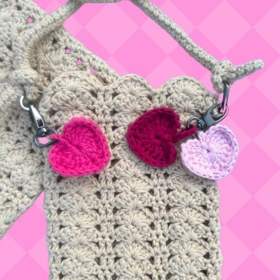 

Fall in Love - Bags
6
