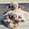 

Chanel sur doudou et rond en bois
1