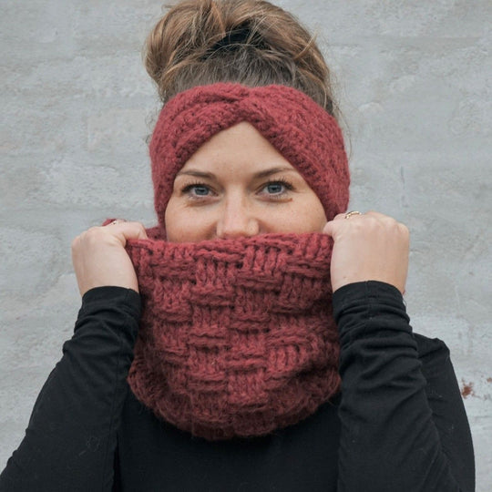 Cleo - Neck Warmer