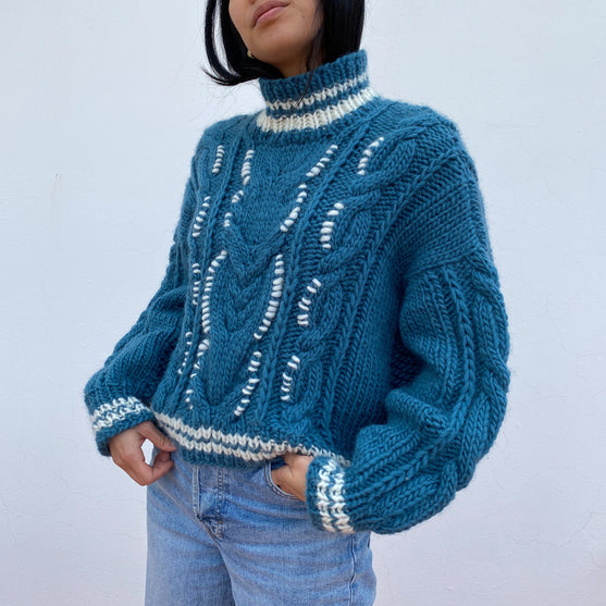 

Clara - Pull
1