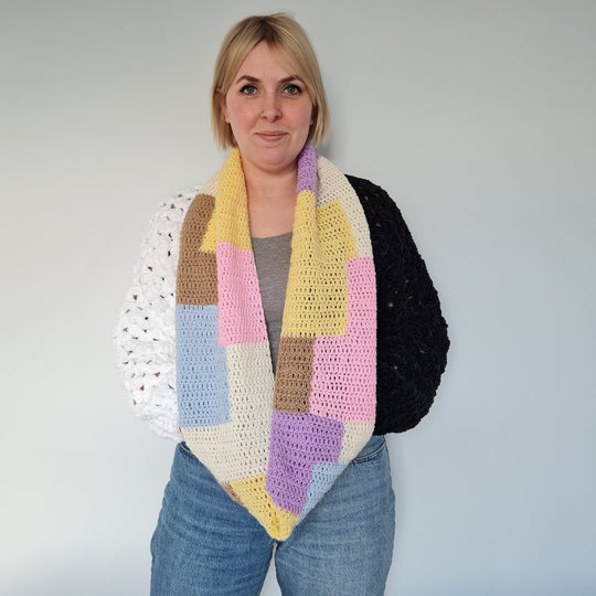 Patchy - Infinity scarf