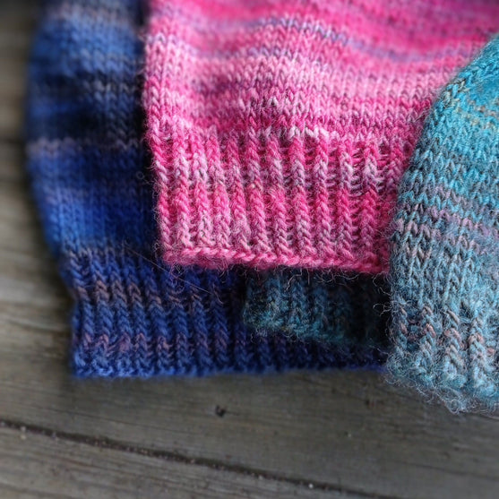 

Triangle - Kid sweater
7