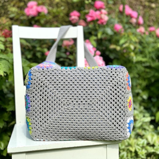 

Flower Square - Bag
9