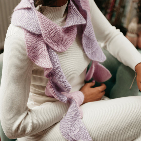

Undulate - Garter Fan Scarf
5