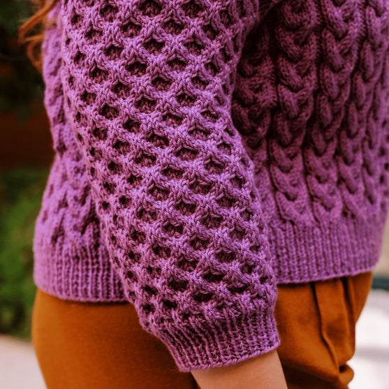 

Cybil - Cabled Pullover
7