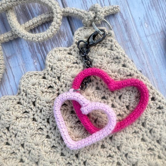 

Fall in Love - Bags
8