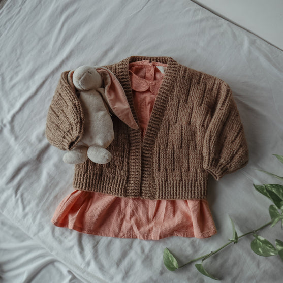 

Big Hug Junior - Children’s Cardi
3