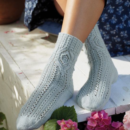 Socks with Diamond Pattern - R0013
