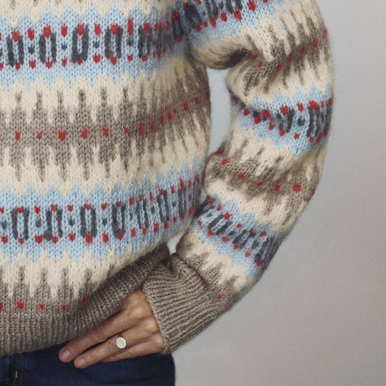 

Dorthea - Sweater
4
