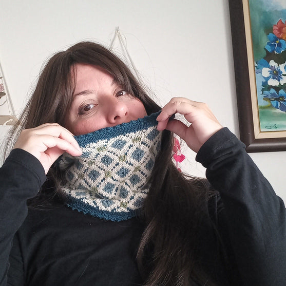 

Mikoto - Neck Warmer
2