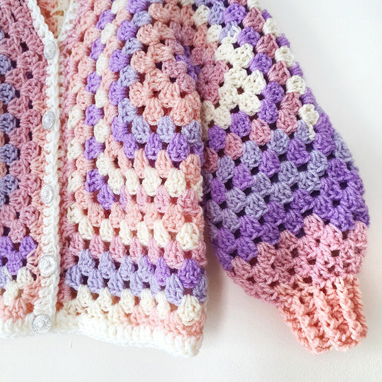 

Horizon - Children’s Cardigan
3