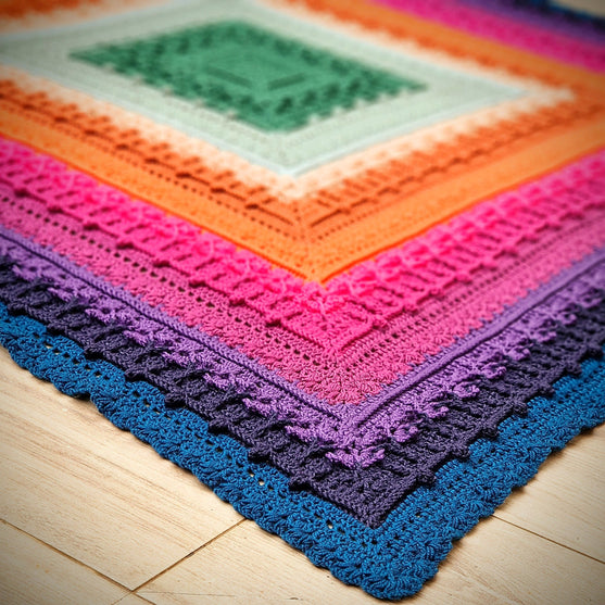 

PaiMuTanTea - Blanket
3