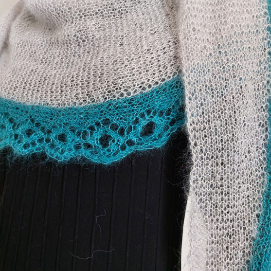 

Hepatica - Scarf
2