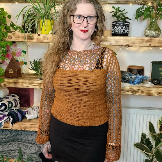 

Asanoha - Blouse
1