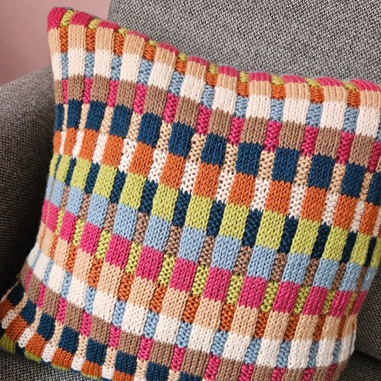 

Farverig Konfekt – Pillow
3