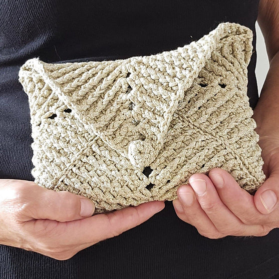 

Coffee - Clutch
1