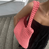 

Trendy Everyday Handbag
16