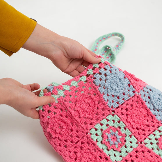 

Linda - Tote Bag
7