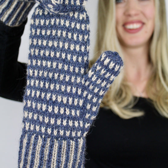 

River Stone - Mittens
5