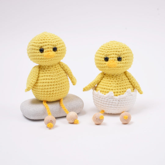 Easter Chicks with Shell - Small