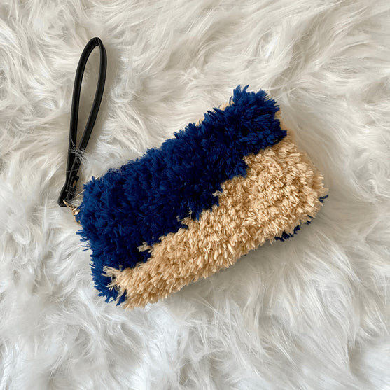 

Polar - Purse
1