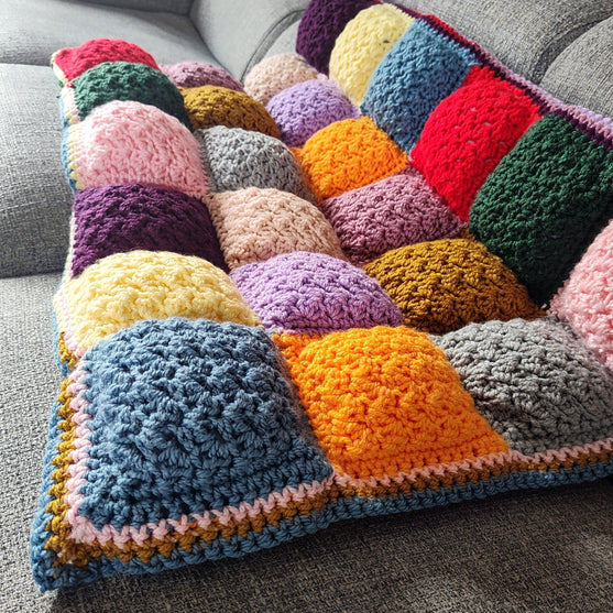 

Soft Squares - Padded Throw
5