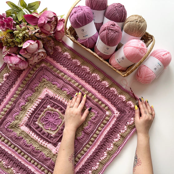 

Nestariel - Baby Blanket
1