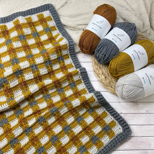 Cozy Plaid - Blanket