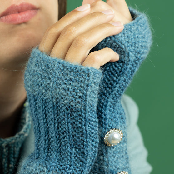 

Freja - Wrist Warmers
8