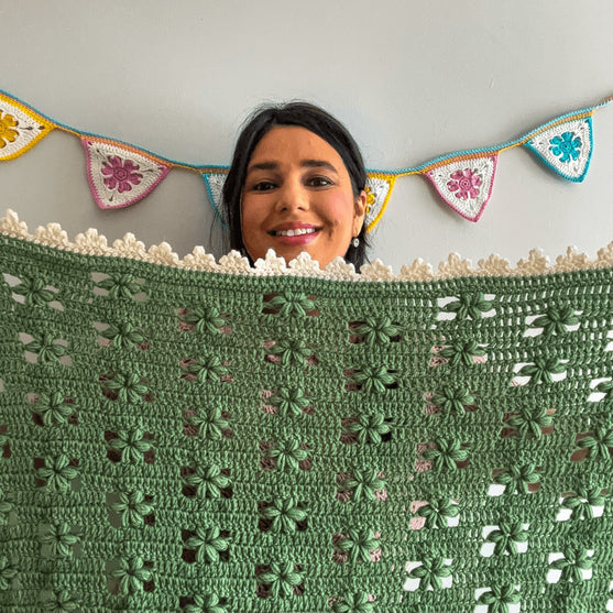 

Azalea - Blanket
3