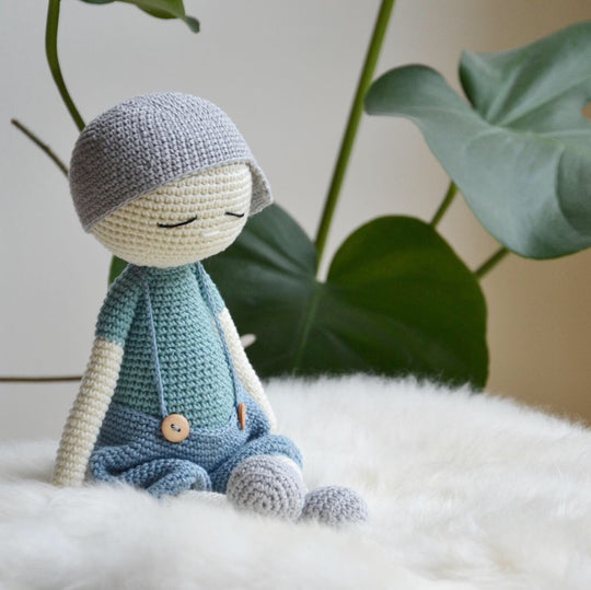 Elliot - Doll