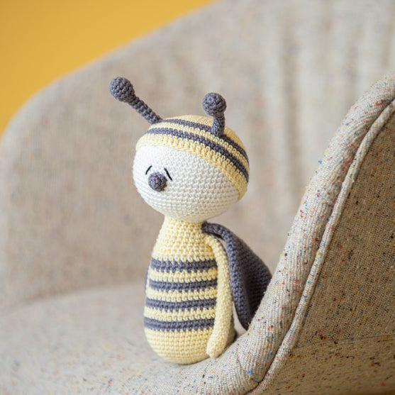 

Boris l’Abeille
2