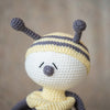 

Boris l’Abeille
5
