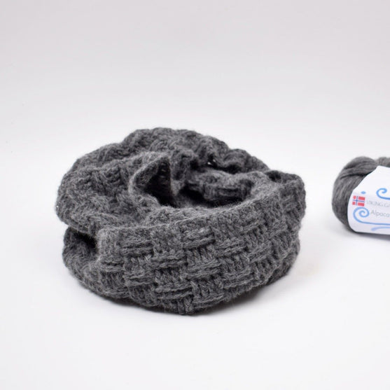 

Cleo - Tube Scarf
5