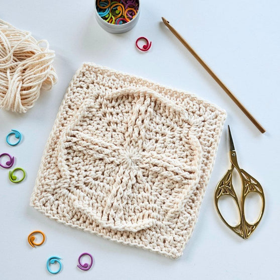 

Compass Rose - Est - Carré Granny
1