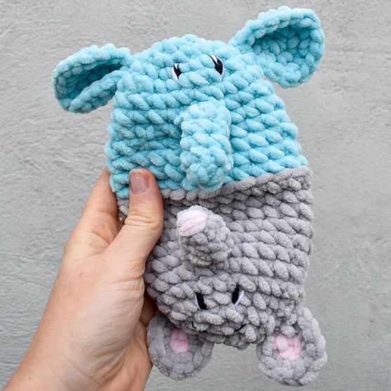 

Éléphant et souris - Peluche réversible
1