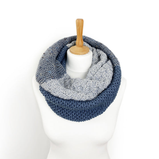 

Allison - Infinity Scarf
2
