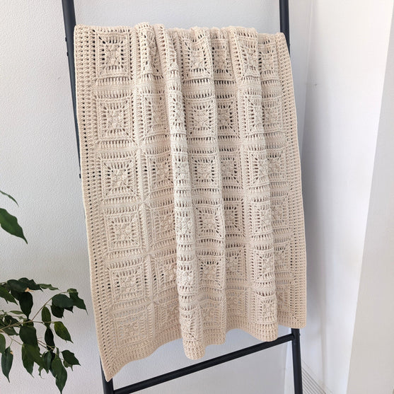 

Soft Breeze - Blanket
1