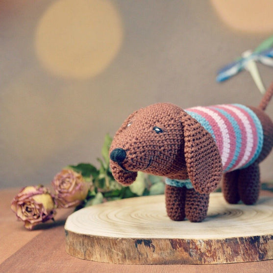 

Dagobert Dachshund
6