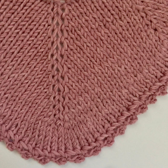 

Knitted Bib
3