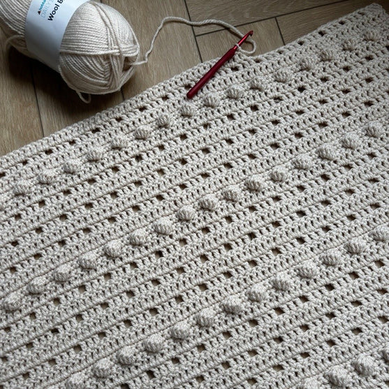 

New Hope - Bobble Blanket
4