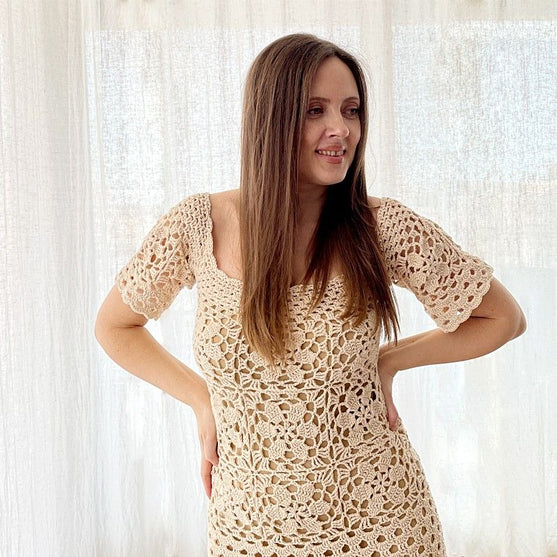 

Floral Breeze - Dress
2