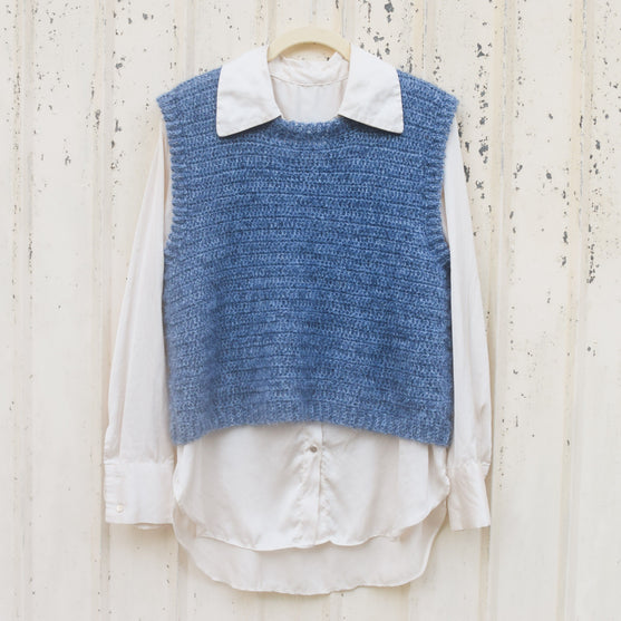 

Essence - Vest
1